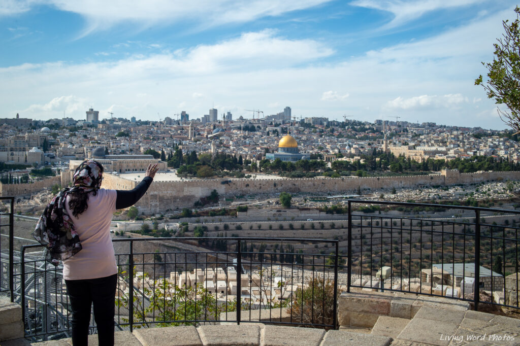 FATT participant praying for Jerusalem in October 2019.